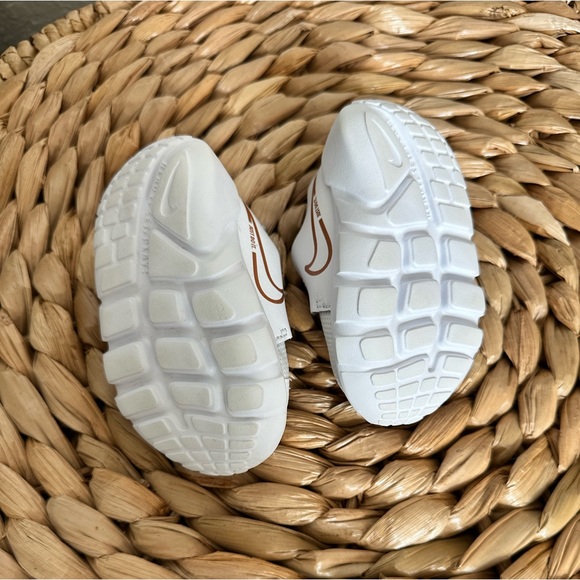 Nike Flex Runner 2 - Picture 4 of 5